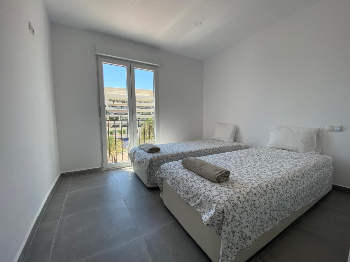 Apartmán Jardines Del Puerto Marbella Exteriér fotografie