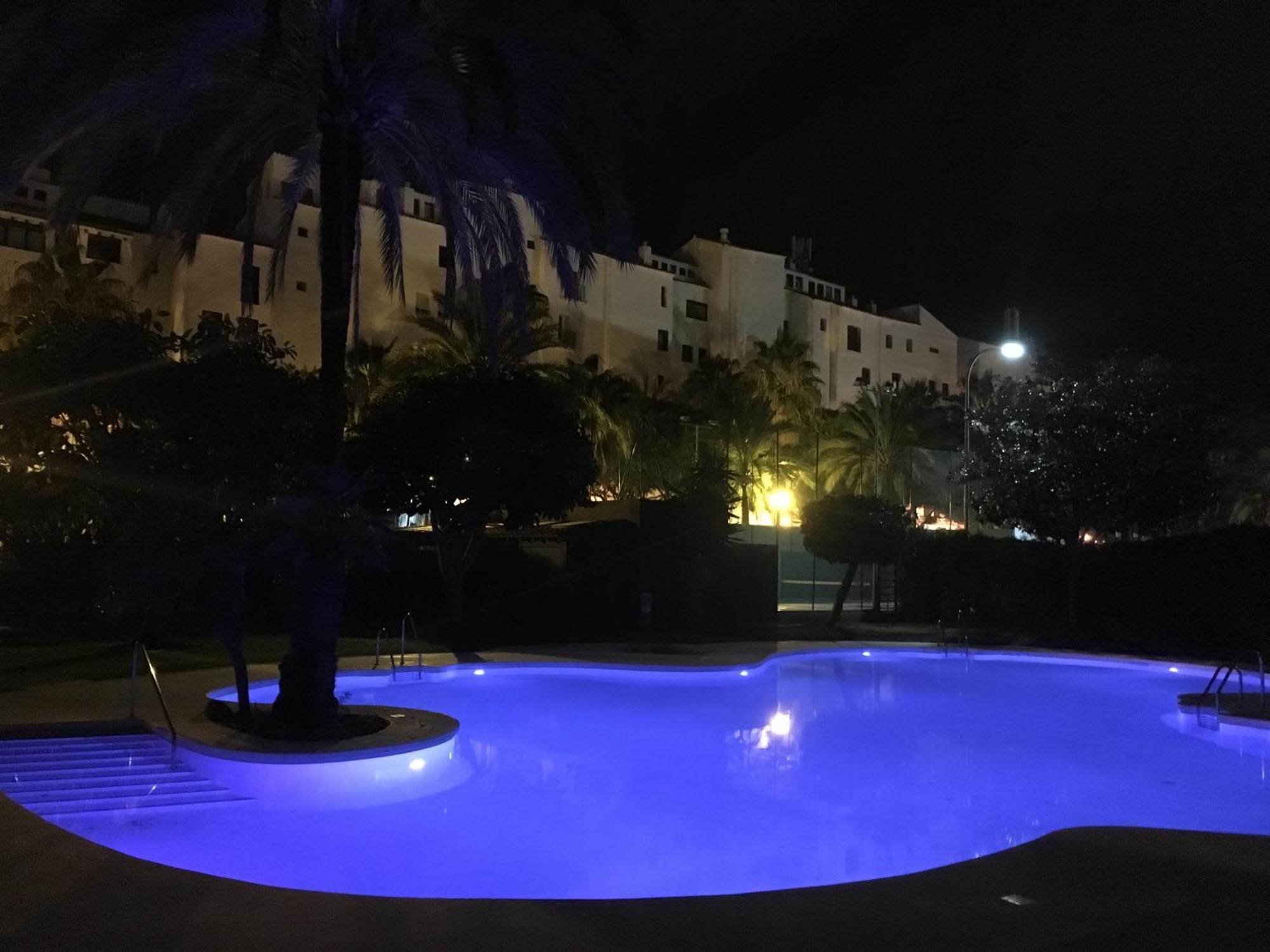 Apartmán Jardines Del Puerto Marbella Exteriér fotografie
