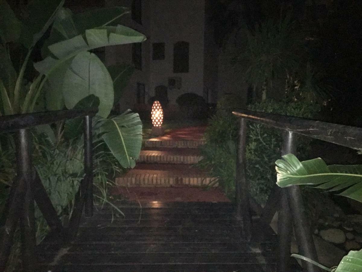 Apartmán Jardines Del Puerto Marbella Exteriér fotografie